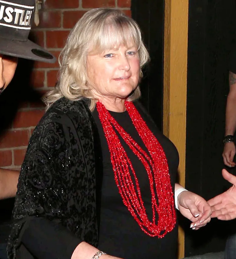 Michael Jackson második felesége a válás után lemondott a közös gyerekeikről.