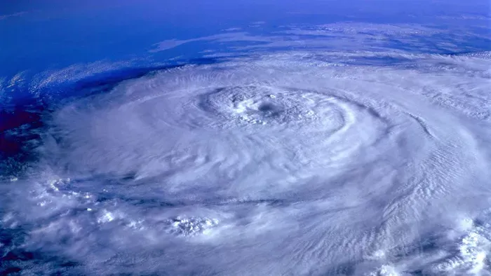 Hatalmas tájfun csapott le több szigetre is