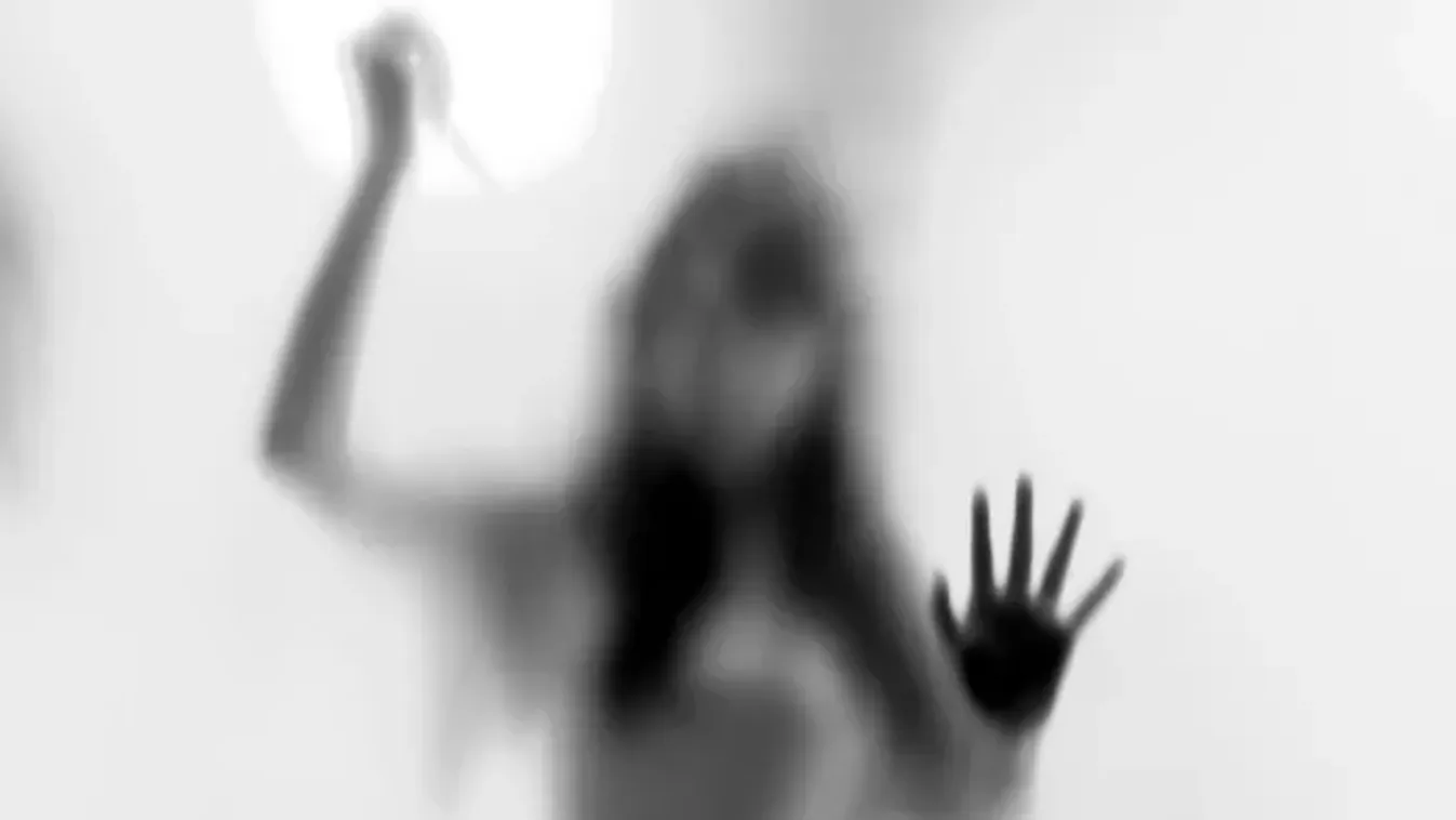 Hátborzongató „portál” nyílt egy hírhedt erdőben – több szellemet is láttak