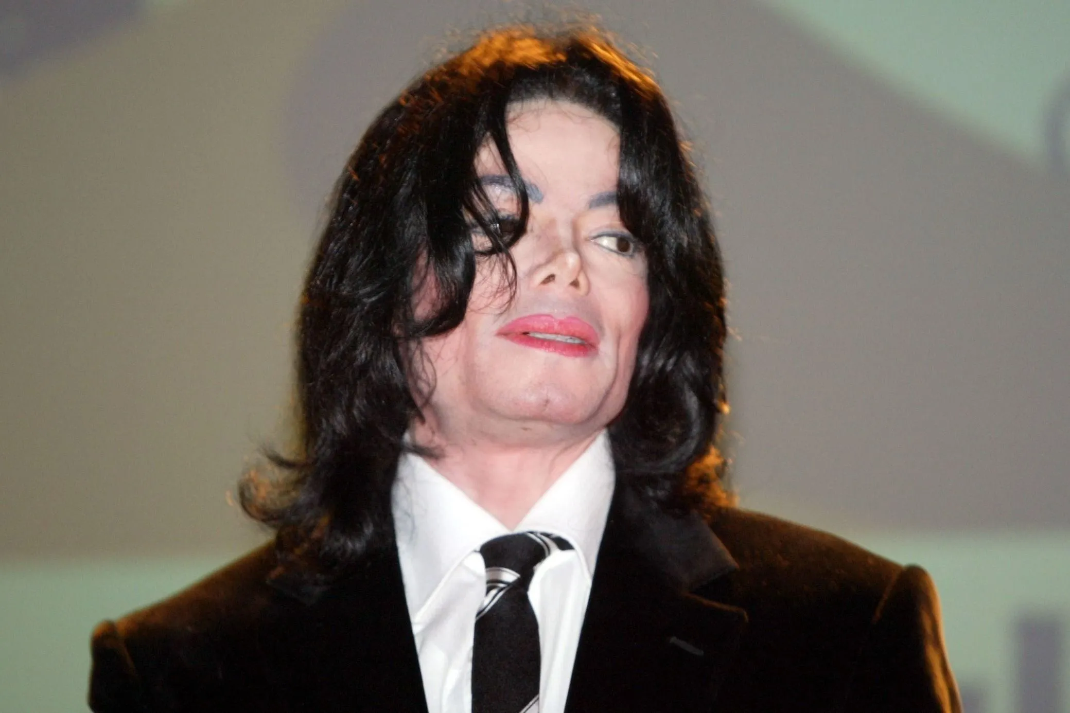 Michael Jackson orvosa új életet kezdett Trinidadban