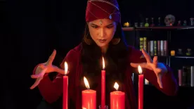 Így ismerheted fel, ha szerelmi kötés irányítja az érzéseidet