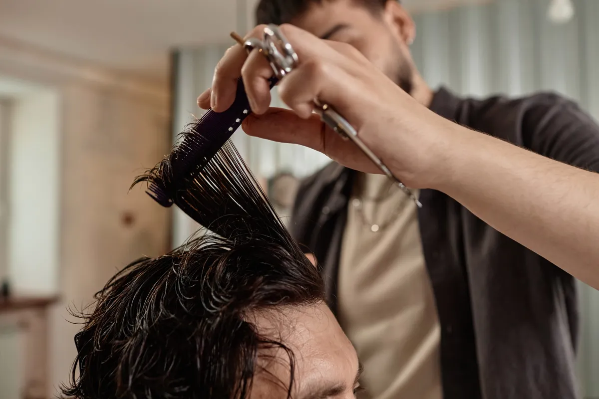 Férfi frizura 2026-ban