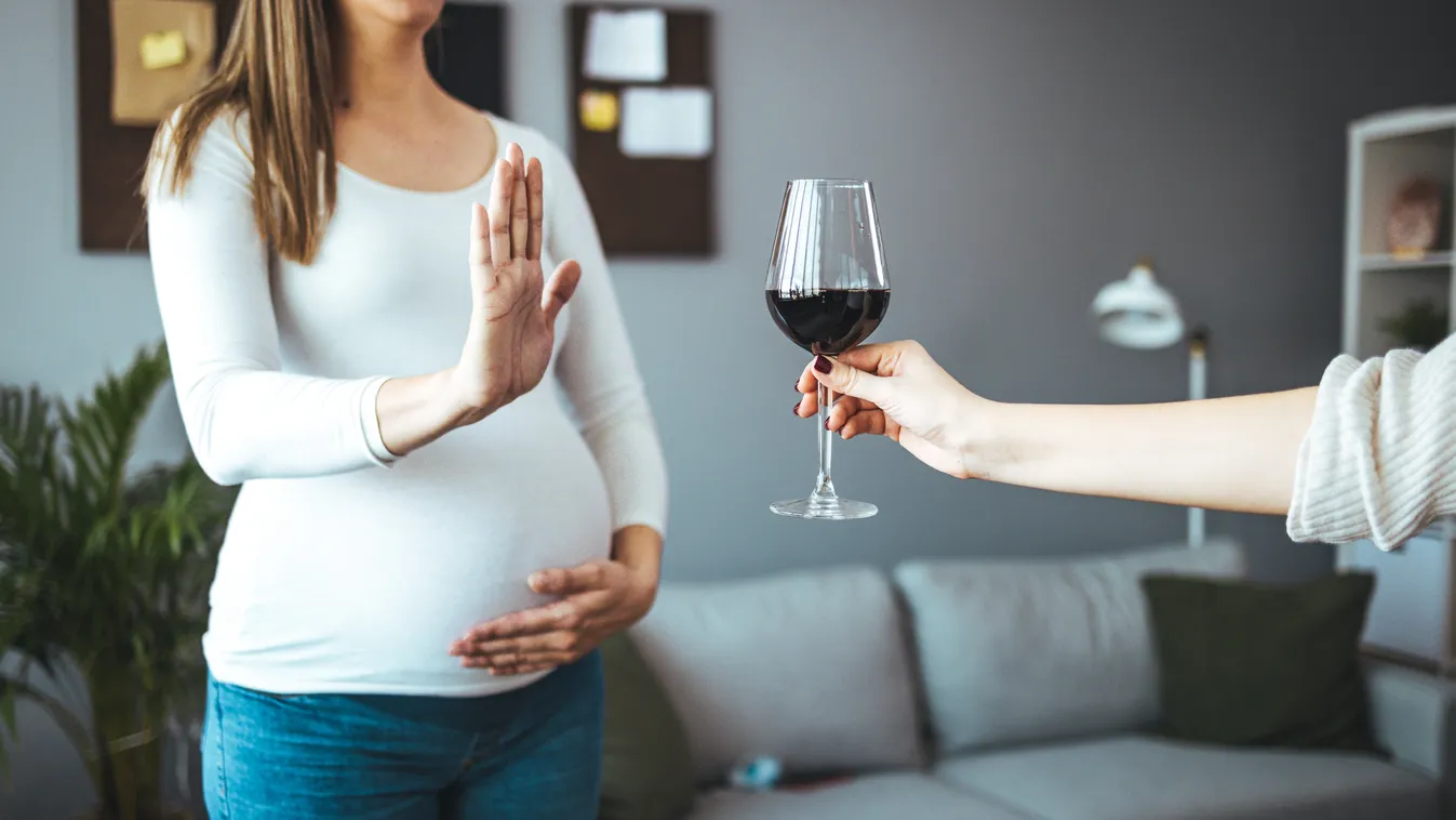 Csak egyet koccintsunk! – Terhesen a pohár fenekén