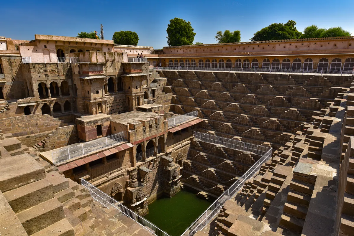 Az indiai Csand Baori kút madártávlatból fotózva.