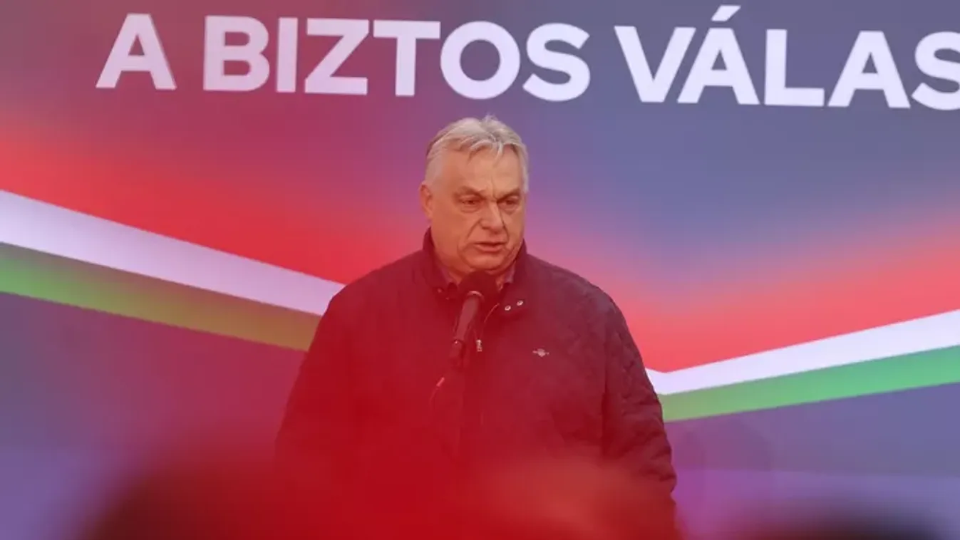 Orbán Viktor: példátlan külföldi nyomás nehezedik Magyarországra