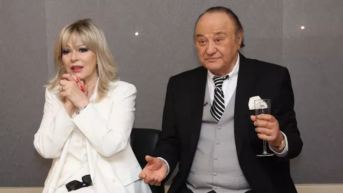 Korda György Kárász Róbert kislányának énekelt