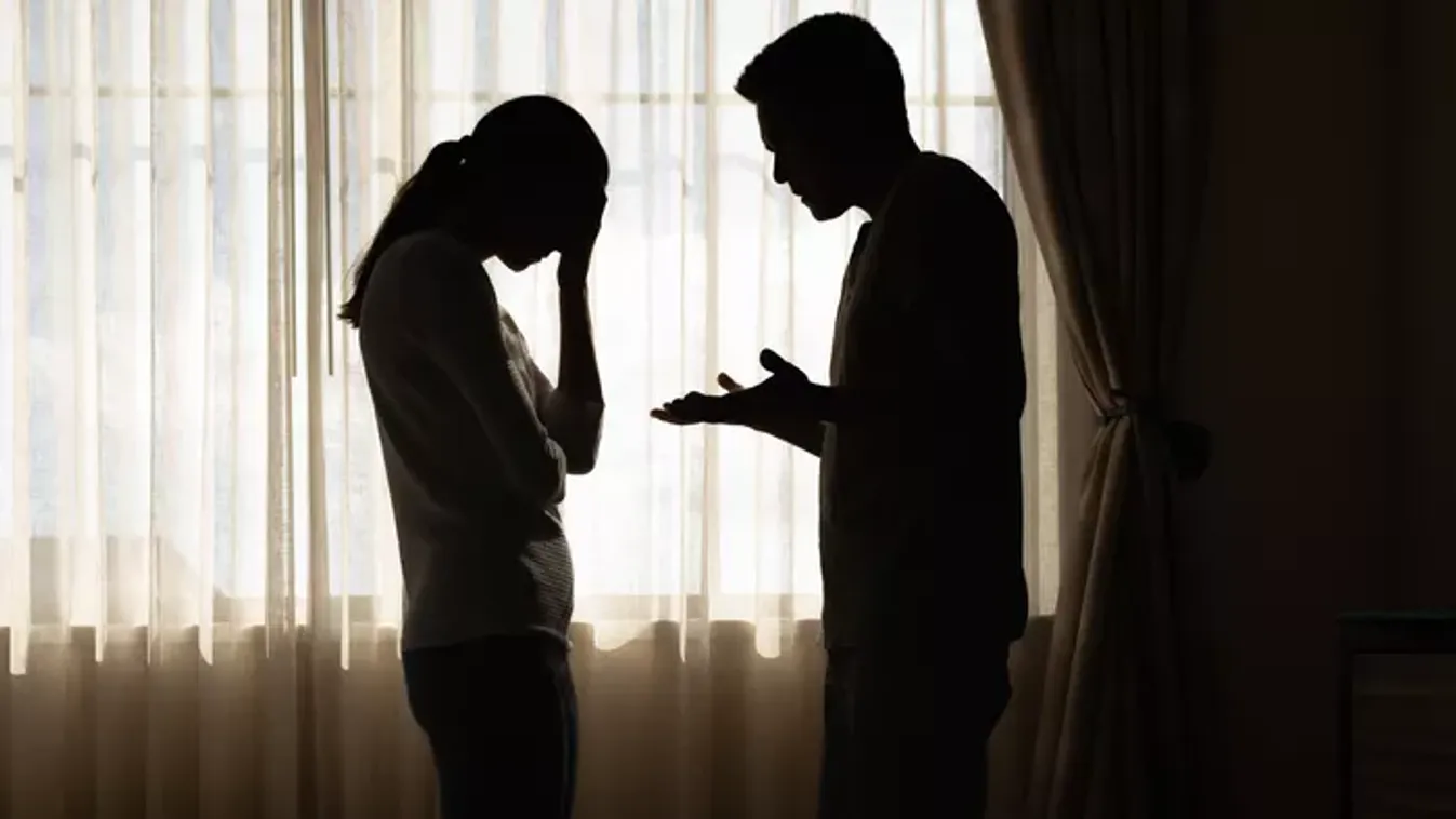 „Negyvenkét év után léptem ki a házasságomból: senki nem tudta, mit kellett elviselnem”