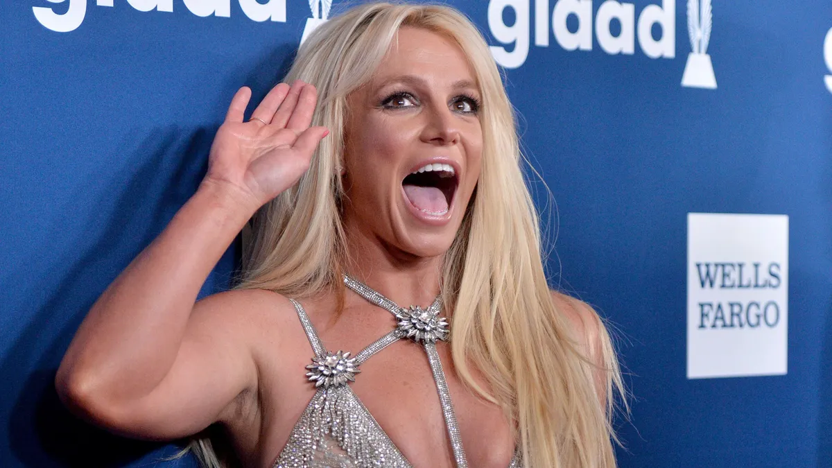 Botrány Britney Spears családjában! A bombázó fia elhagyta apja, Kevin Federline családnevét