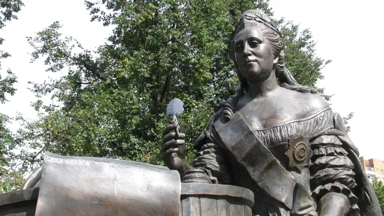 Valóban abba halt bele Nagy Katalin cárnő, hogy egy lóval hált? Íme az igazság a 200 éves pletykáról