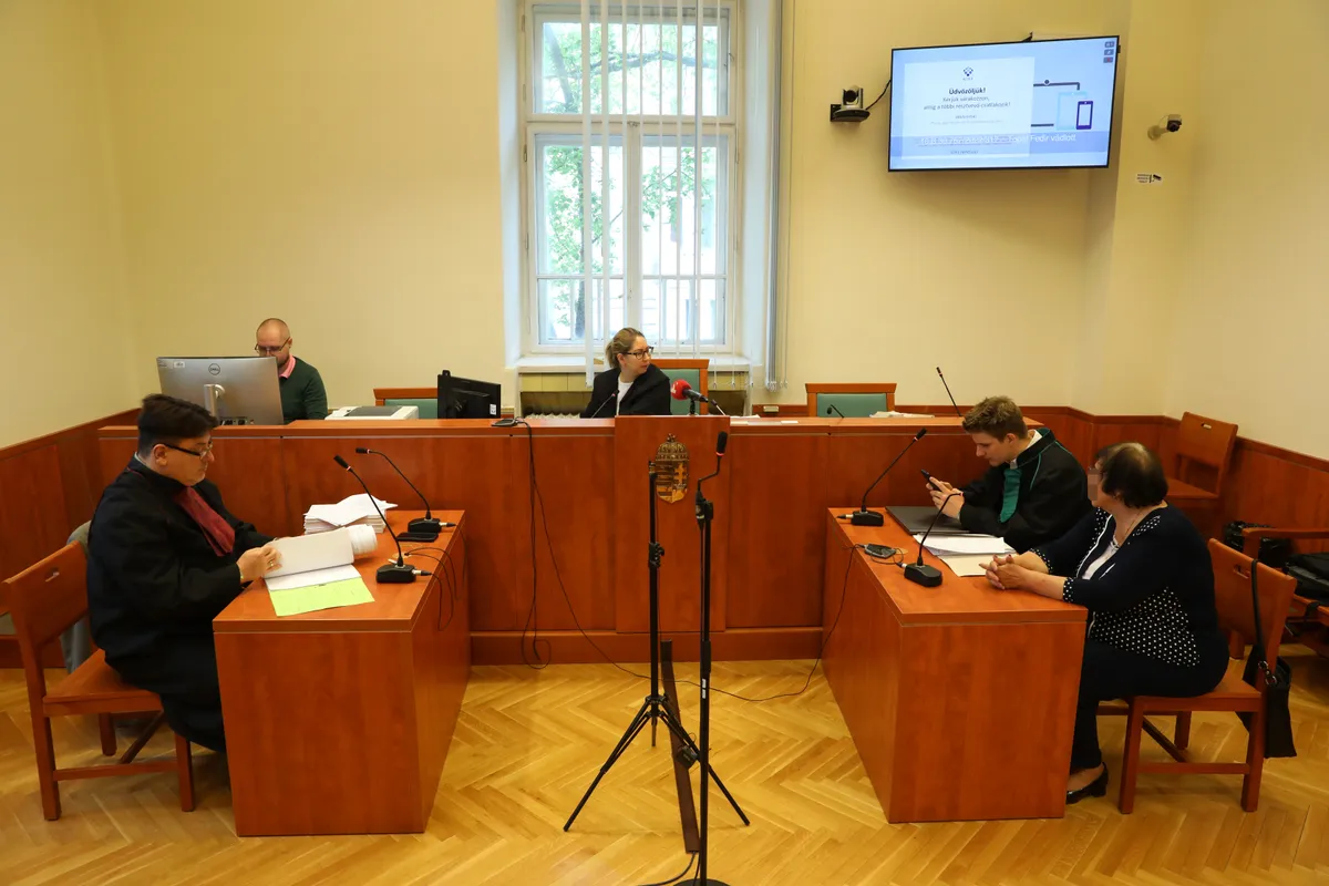 A Hableány-katasztrófa tárgyalása.