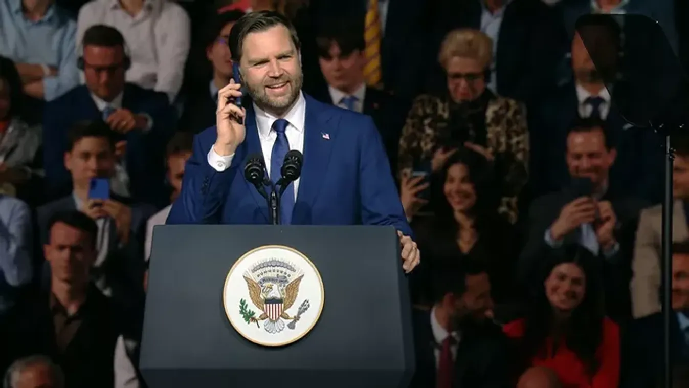 Magyar-Amerikai Barátság Napja: JD Vance a színpadon hívta fel Donald Trumpot
