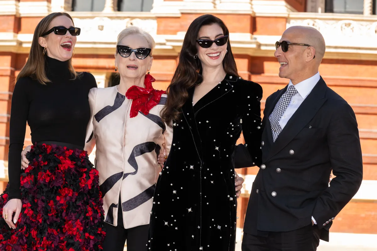 Emily Blunt, Meryl Streep és Anne Hathaway Az ördög Pradát visel 2-ben ismét együtt játszanak.