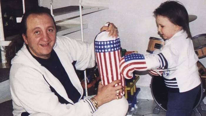 Zámbó Jimmy fia megszólalt apja eladó házáról: 1,5 éve árulják a csepeli villát