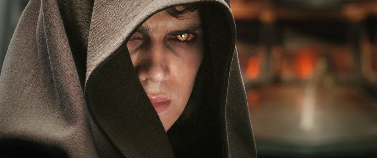 Hayden Christensen Darth Vader szerepében zseniális volt A Sith-ek bosszújában.