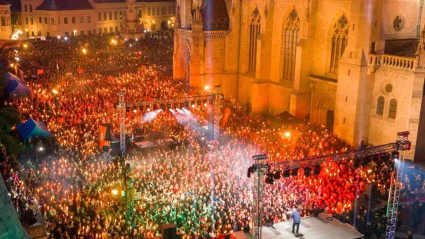 Óriási tömeg a Fidesz kampányzáróján