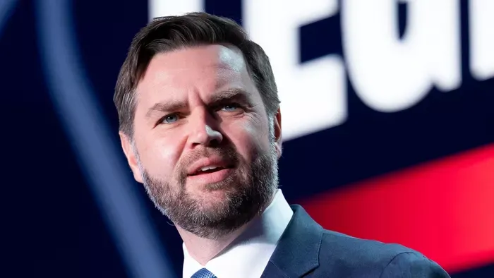 Kicsoda valójában a hazánkba látogató JD Vance?