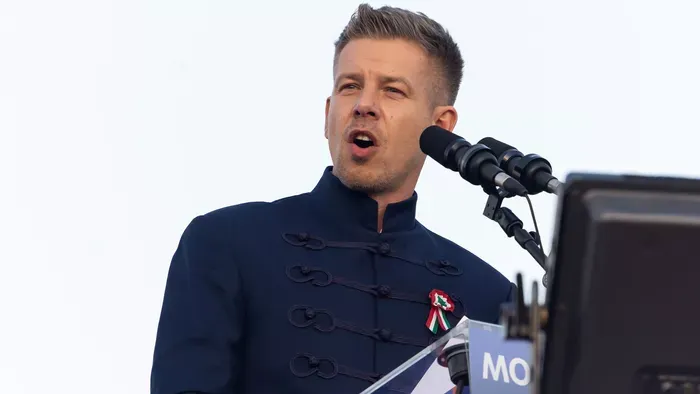 Magyar Péter: Akkor én is megyek, ha a fiúkat szereti!