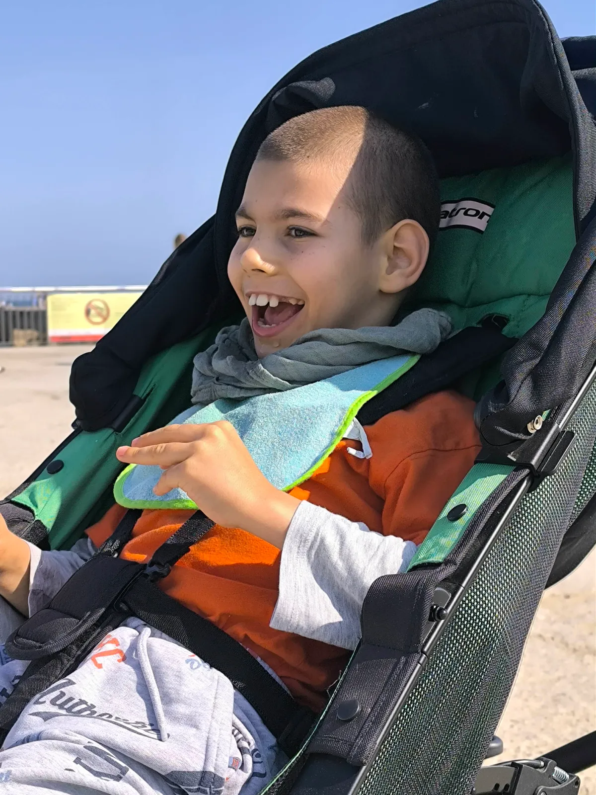 Márki Lacika nagyon élvezi a spanyol pezsgést