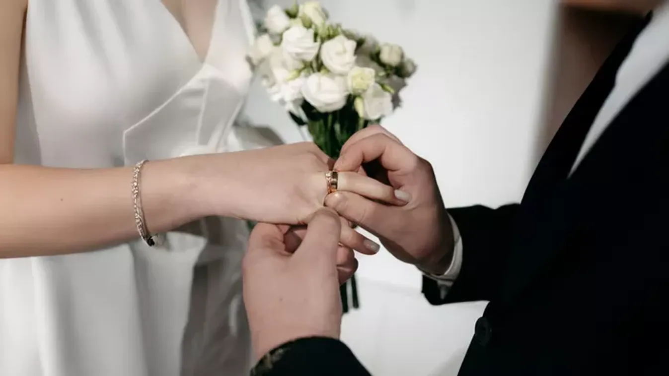 Mi a különbség a házasság és az életközösség között? Ügyvéd segít eligazodni a jogi útvesztőkben