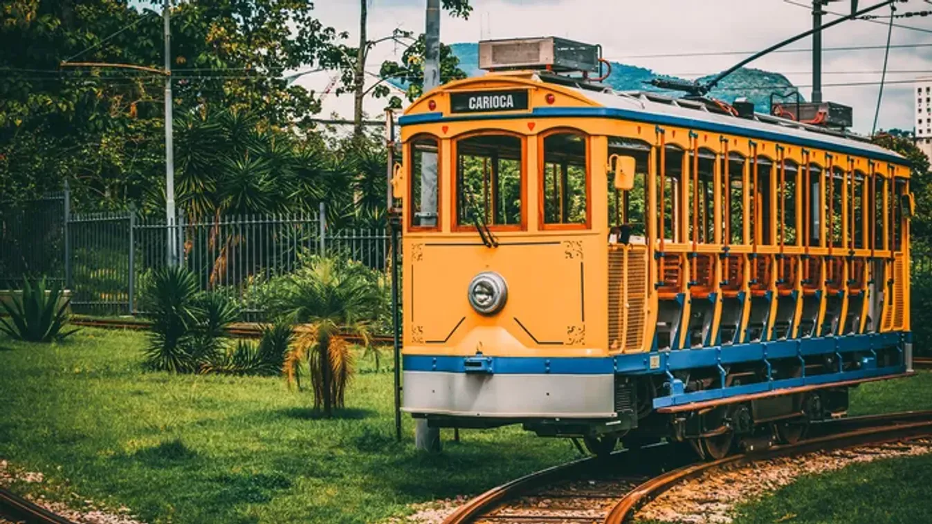 Izgalmas városnéző túrára vágysz? Mutatjuk a világ leghíresebb villamosait, amelyekre megéri jegyet váltani