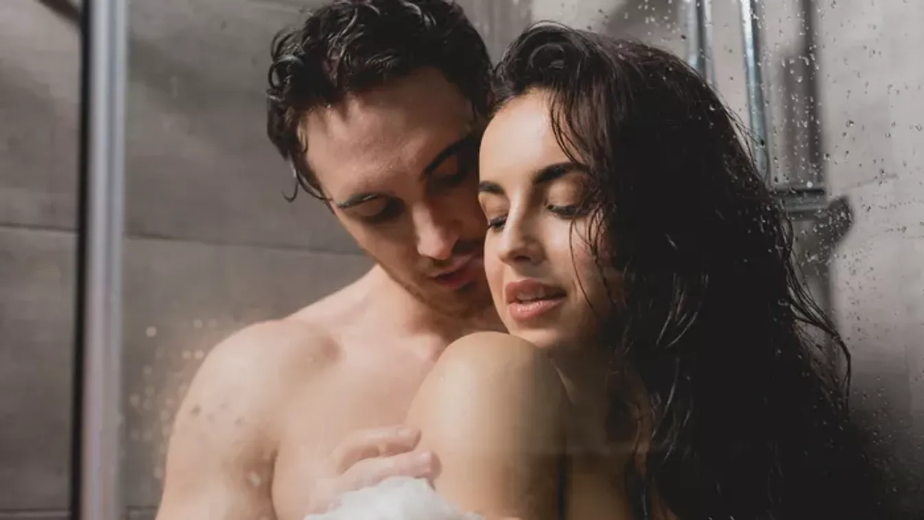 Ne csak a víztől legyél nedves: ez az 5 legjobb szexpóz zuhanyzás közben