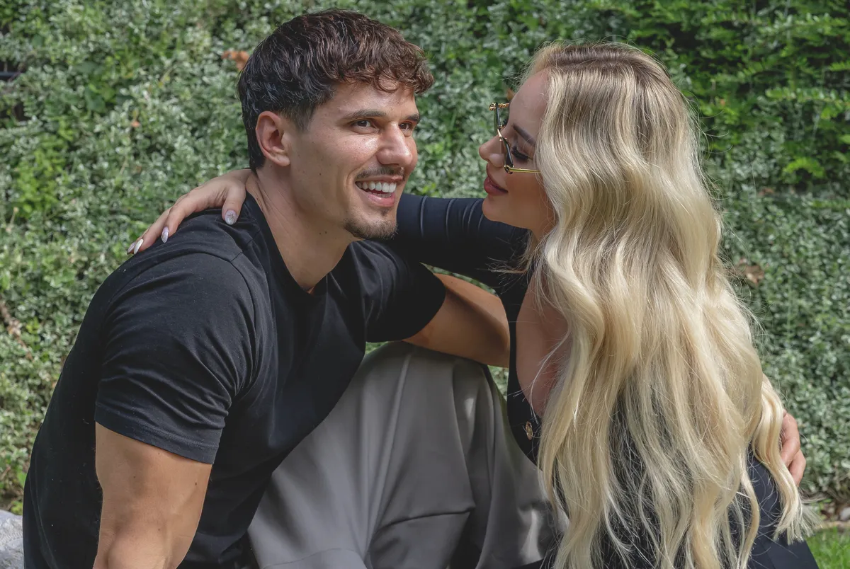 Bódi Bence és párja, Varga Rebeka infleunszerek