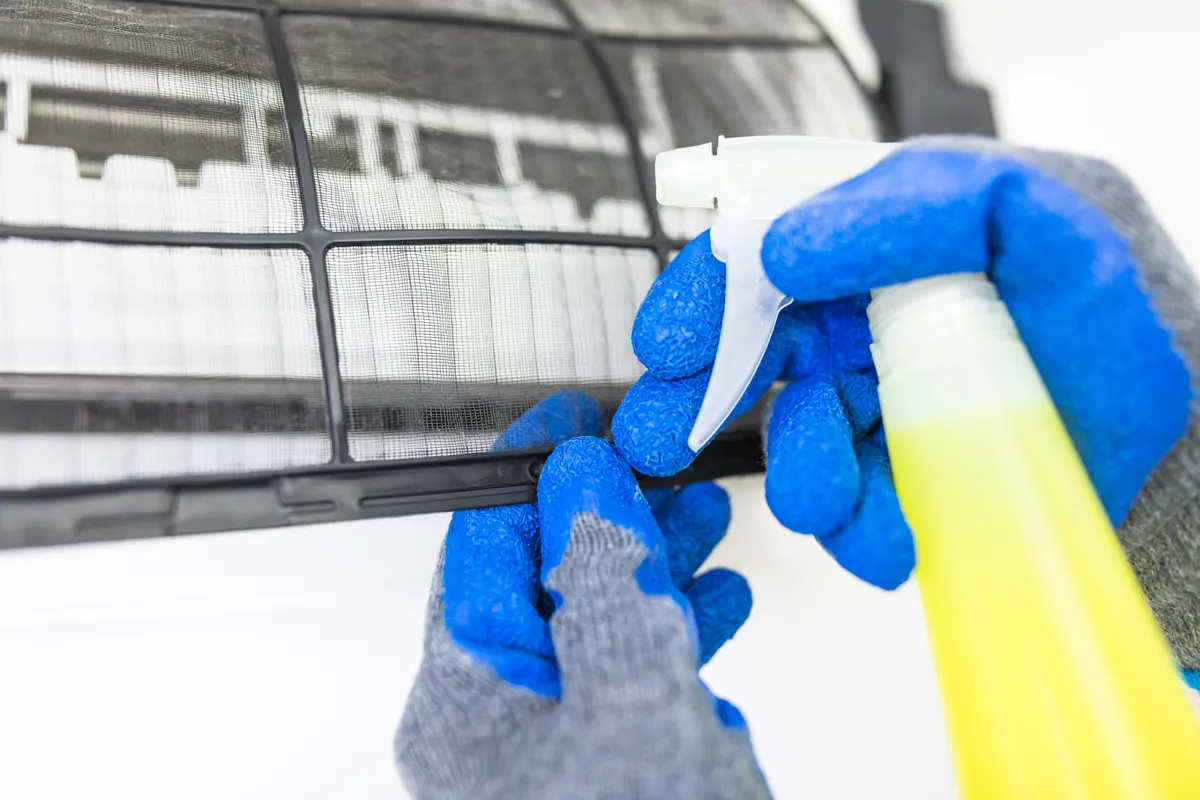 Klímatisztítás házilag alkatrészenként