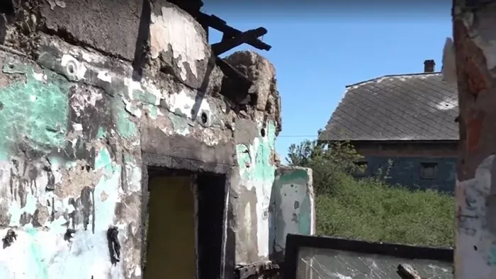 Rágyújtották az alvó gyerekekre a házat Karcagon