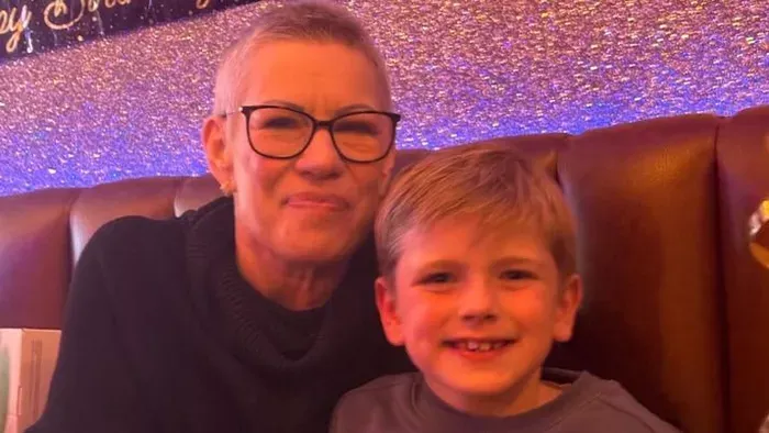 Azt mondták, csak hashajtó kell – rákos volt a nagymama