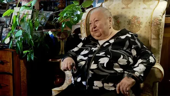 Molnár Piroska megdöbbentő vallomása: Már csak bottal megy!