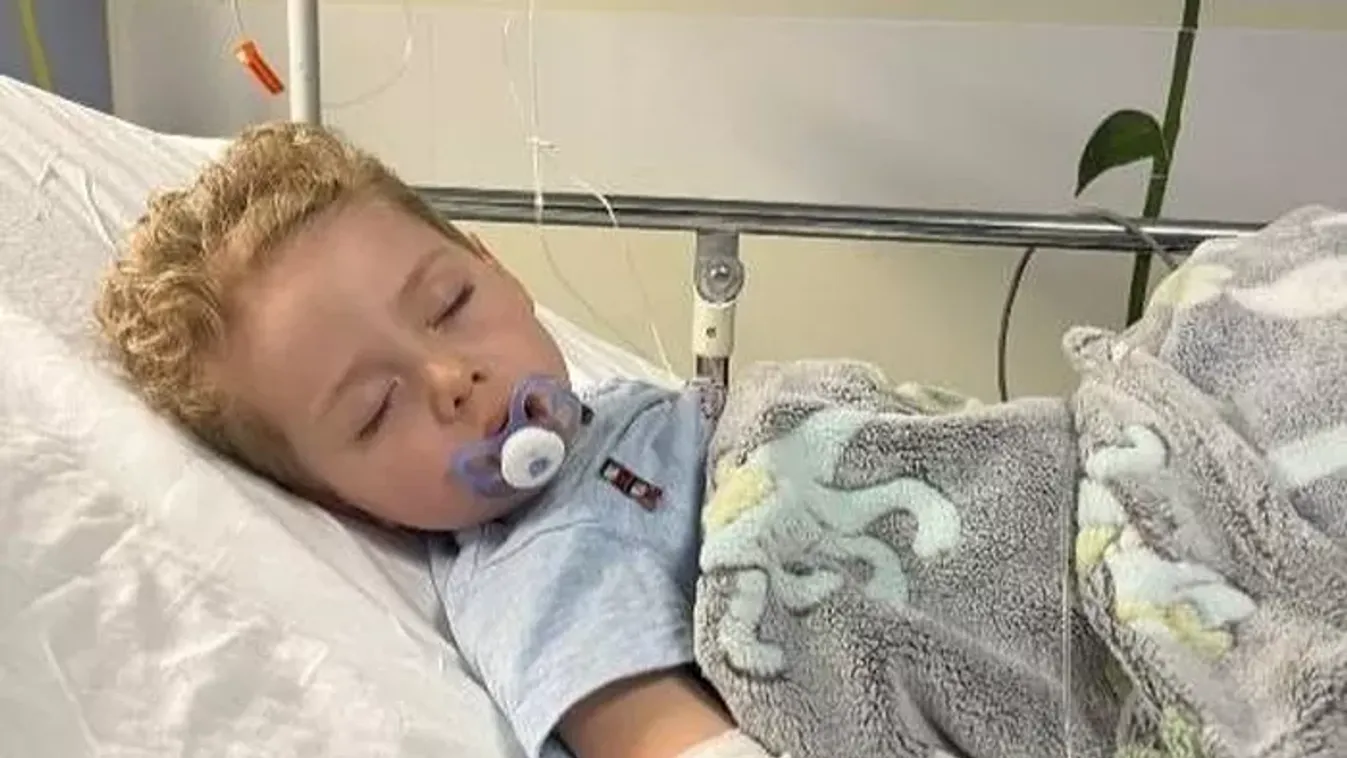 "Olyan félelem volt, amilyet még soha nem tapasztaltunk" – Órákra volt a haláltól a kisfiú, az orvosok mégis azzal zavarták haza a családot: csak válogatós