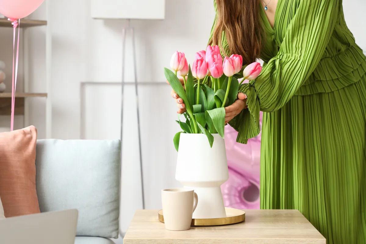 A tulipán vázában sokáig szép maradhat