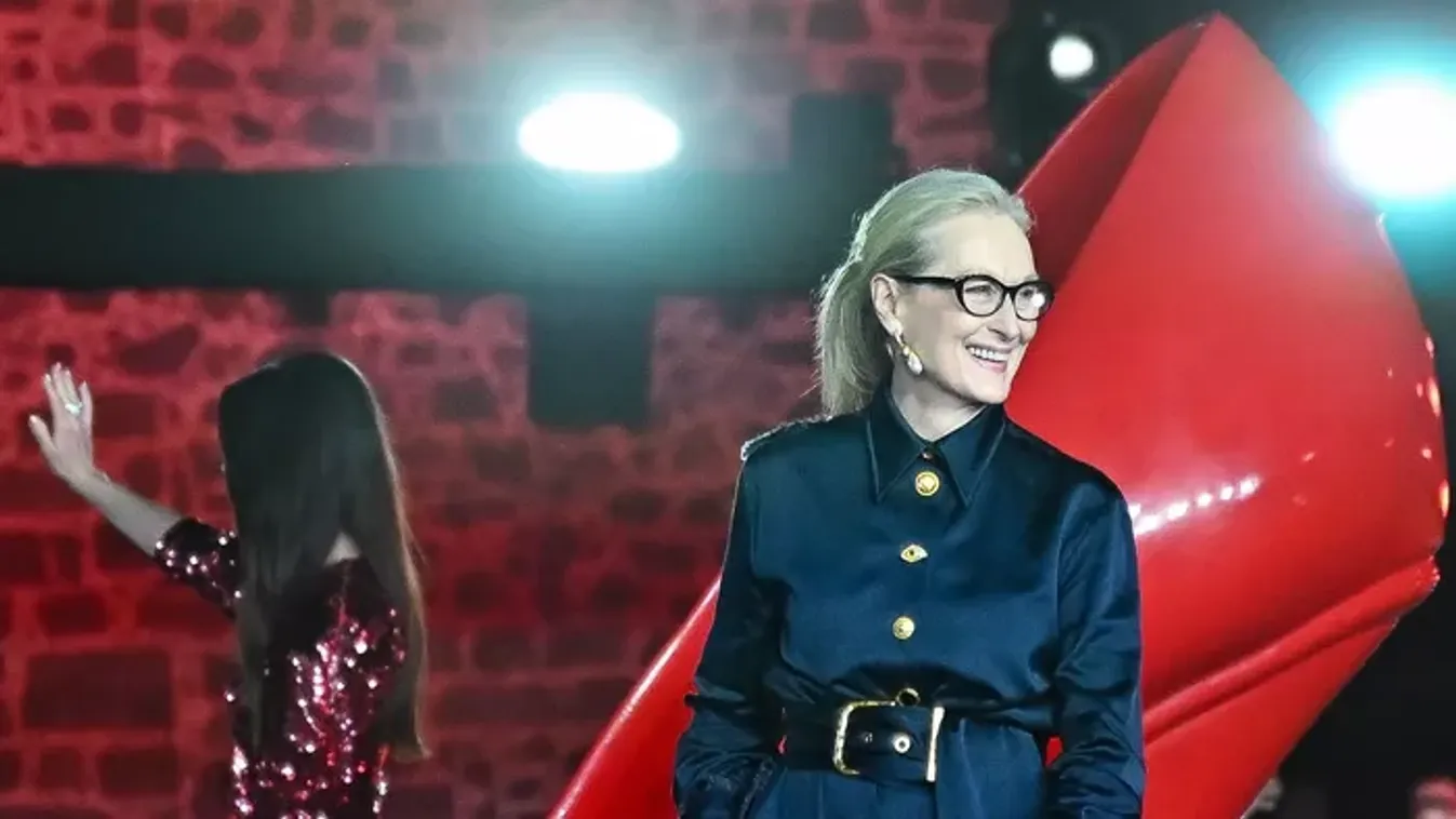Brutális kaszálás: kiderült, mennyiért csapta fel újra a Pradát Meryl Streep