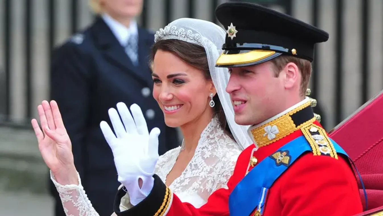 A ruha, amiről azóta is beszél a világ: Tizenöt éve házasodott össze Katalin hercegné és Vilmos herceg – Galéria!