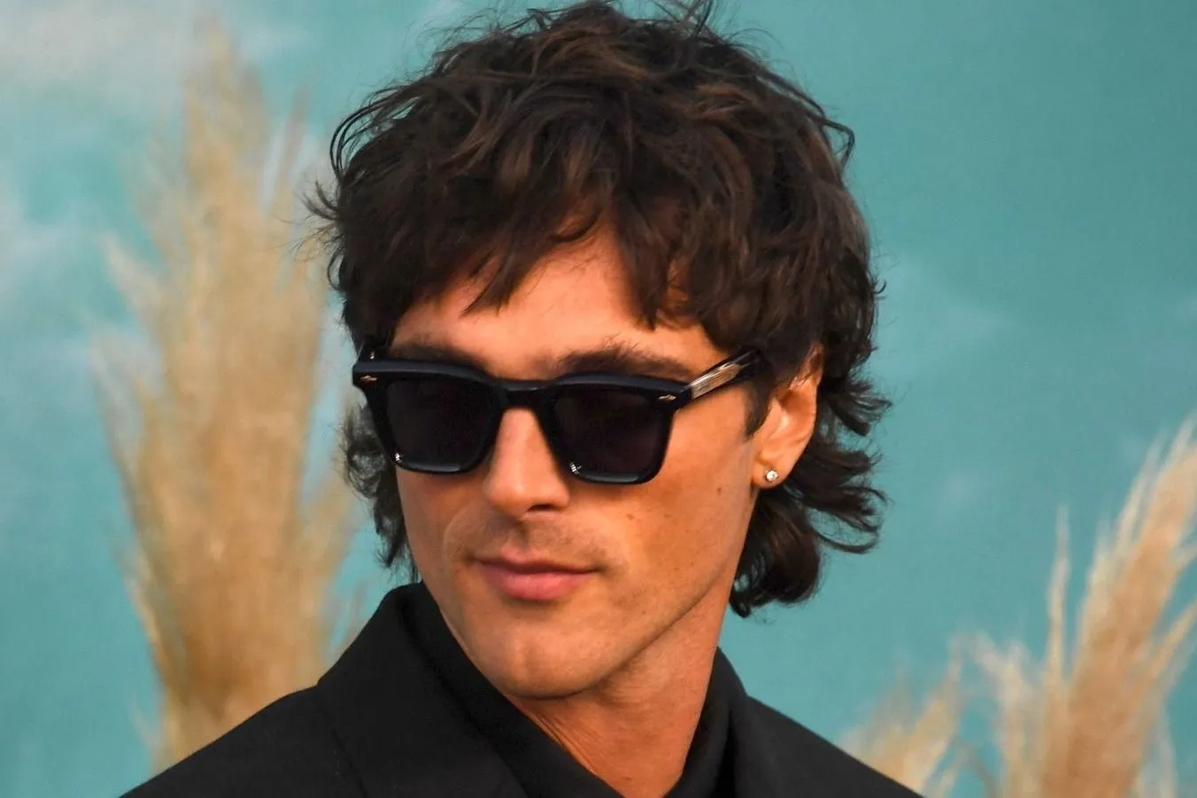 Jacob Elordi Kendall Jennerrel csókolózott a Coachellan