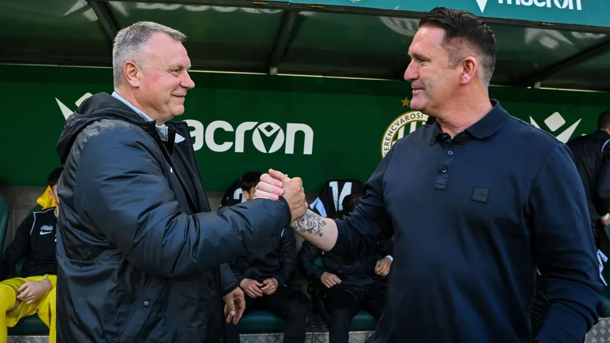 Bognár György (balra) és Robbie Keane egyetértettek: a Fradi ezúttal simán verte a Paksot