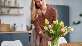Ezekkel az egyszerű tippekkel sokáig szép marad a tulipán a vázában