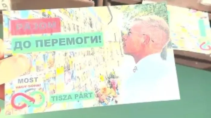 Ukrán szórólapokkal kampányolnak Magyar Péter mellett