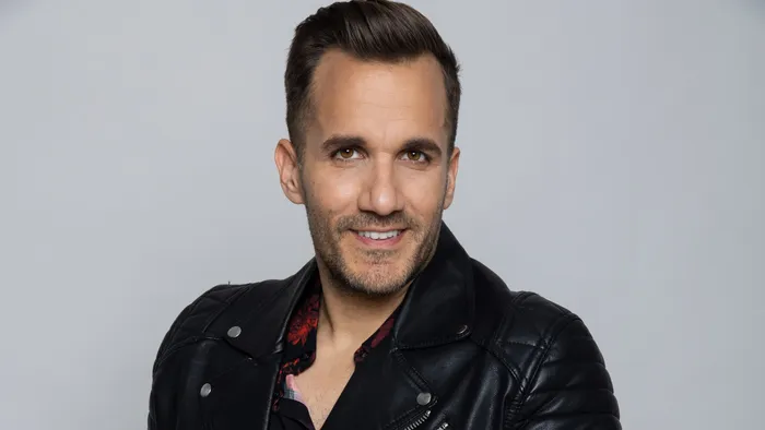 Sass Dani: „Nagyon élvezem, hogy három csajjal élek együtt”