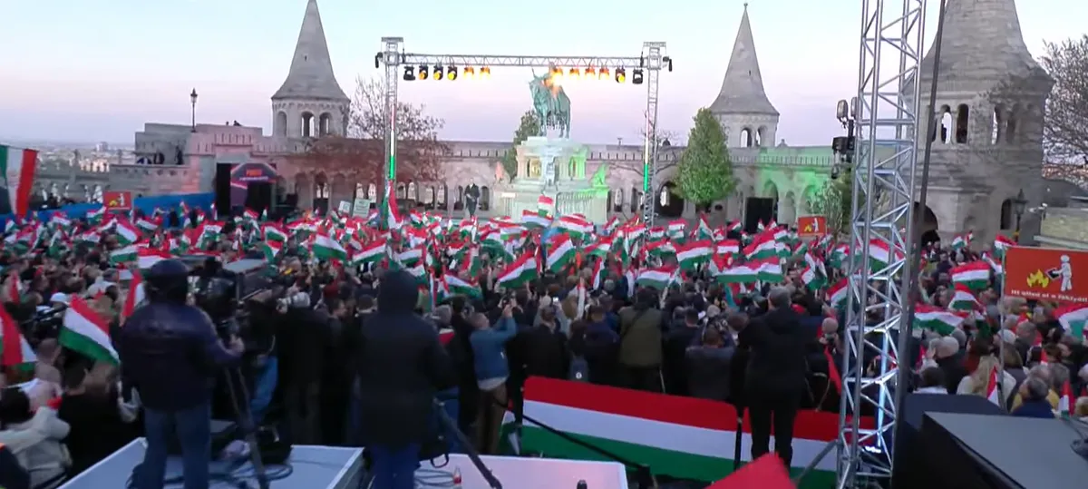 Választás 2026-Orbán Viktor záróünnepség szentháromság tér