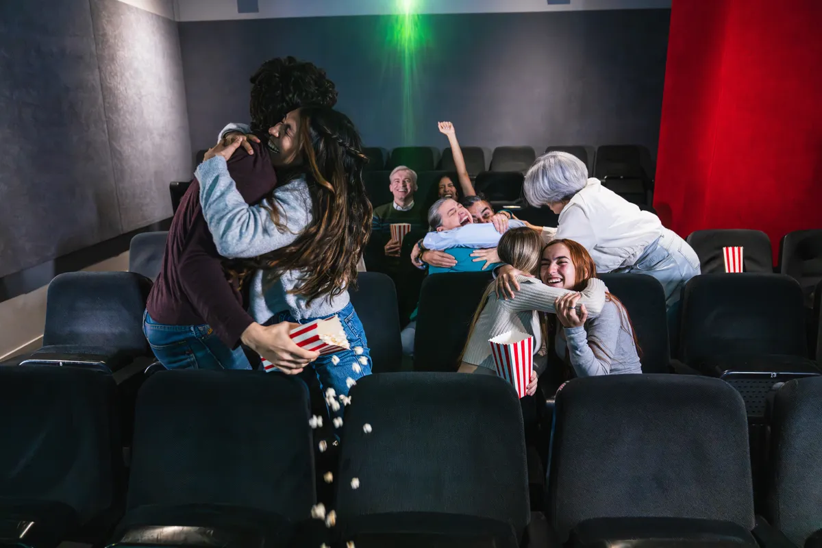 Filmes kvíz: A mozi nézői öllkeznek a film vége után