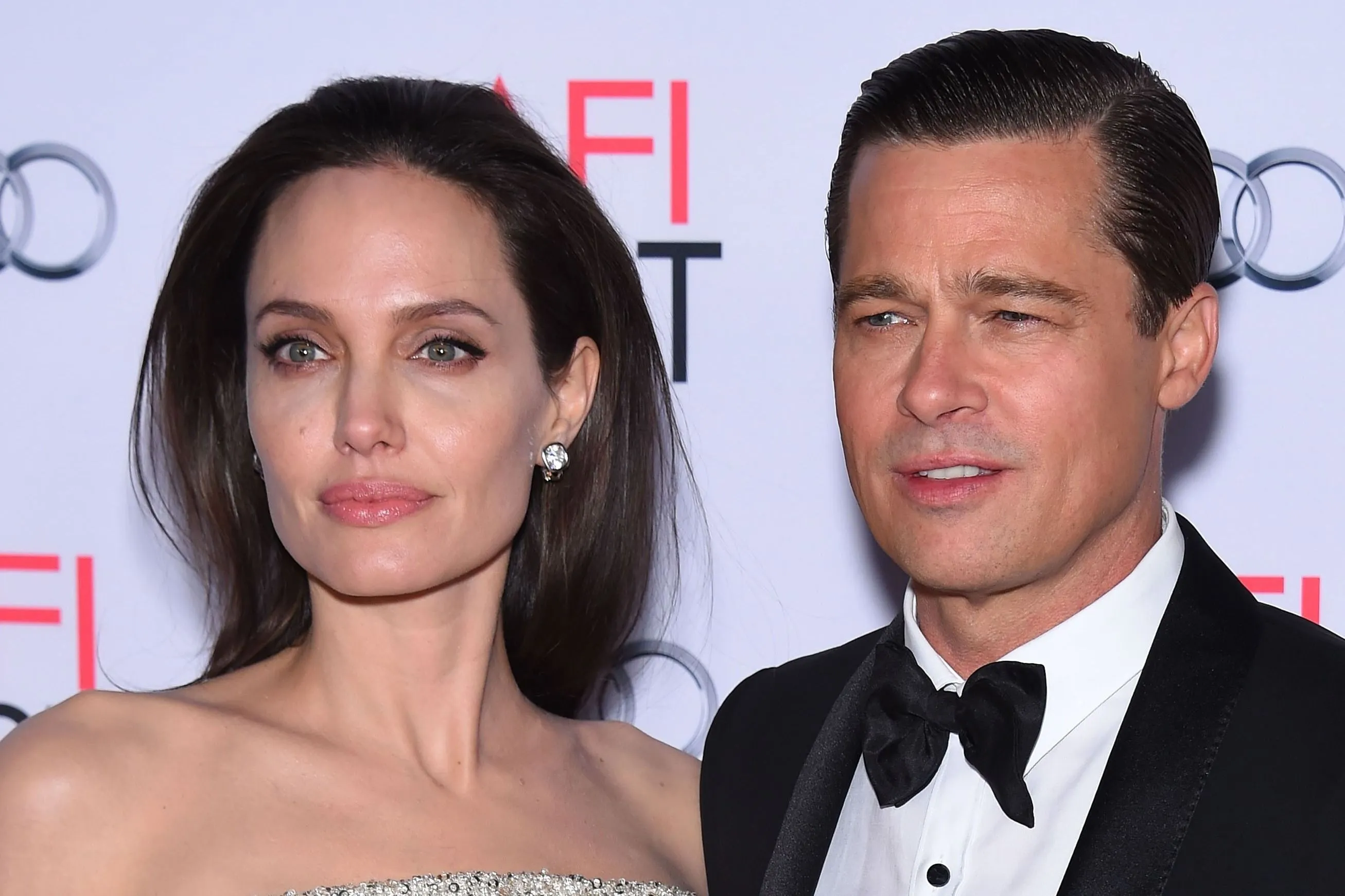 Brad Pitt jogi harca Angelina Jolie-val új szintre lépett