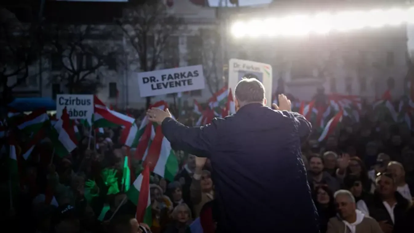 Orbán Viktor Szentesen kimondta: győzelemre állunk! - így reagált a tömeg
