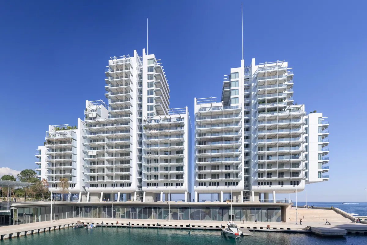 Ebben a komplexumban található a luxuslakás, amelyet az ukrán milliárdos vásárolt meg