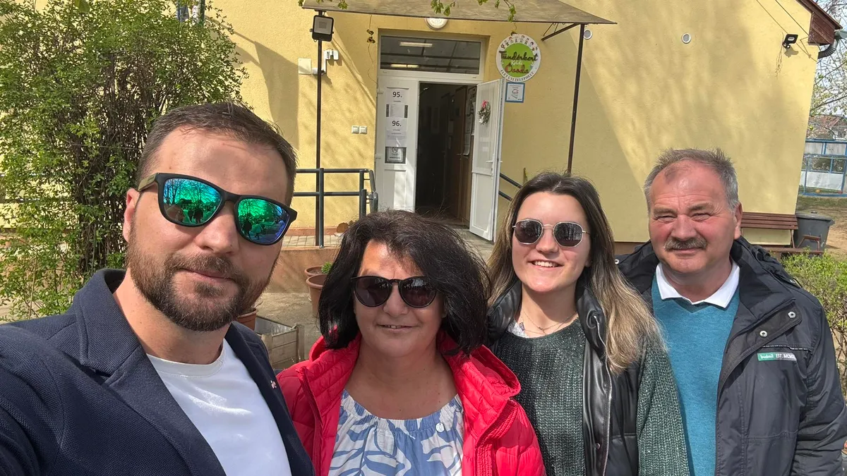 Kapu Tibor családjával vett részt a választáson