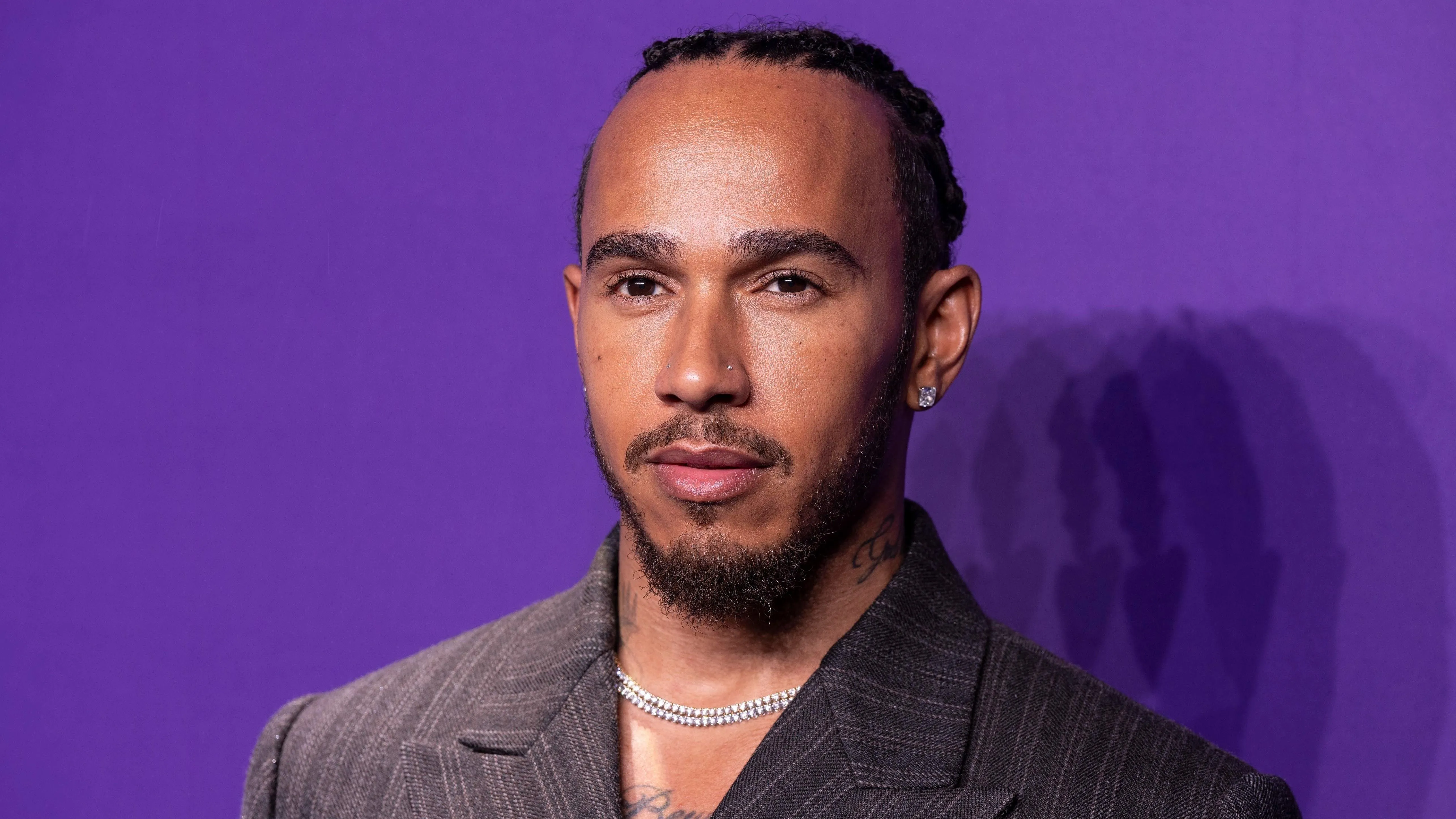 Lewis Hamilton durván kiakadt