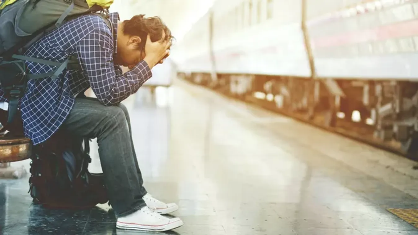 Rémálom a luxusúton: a medence partján történt meg a legrosszabb a ráktúlélő apával