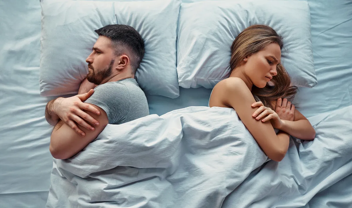 Elhidegülés az ágyban, mint a szakítás jeleinek egyike