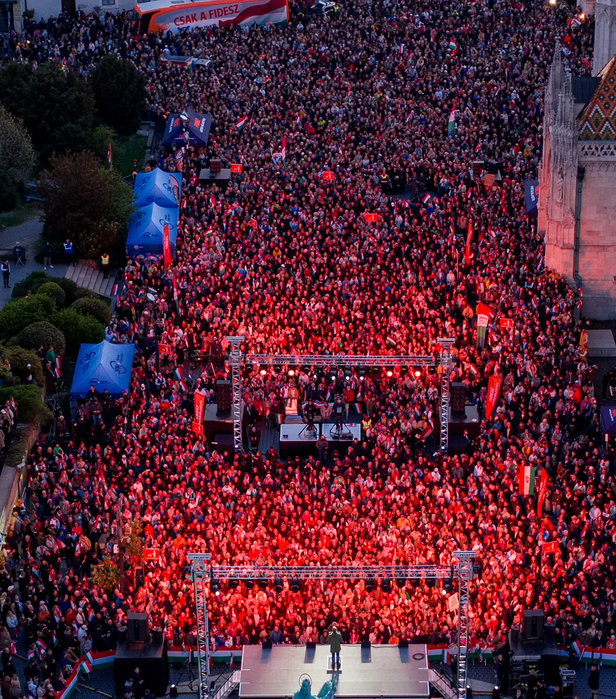 2026.04.11.Orbán Viktor-Kampány Záró-Országjárás-Budapest Szentháromság tér