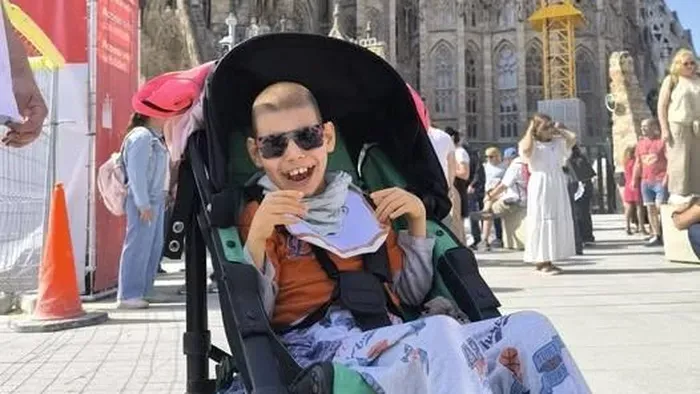 Barcelonában műtik meg Márki Lacikát